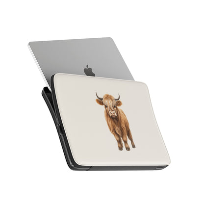 Cute Highland cow illustration on beige background for Moo-na Lisa laptop sleeve with cosy neutral aesthetic